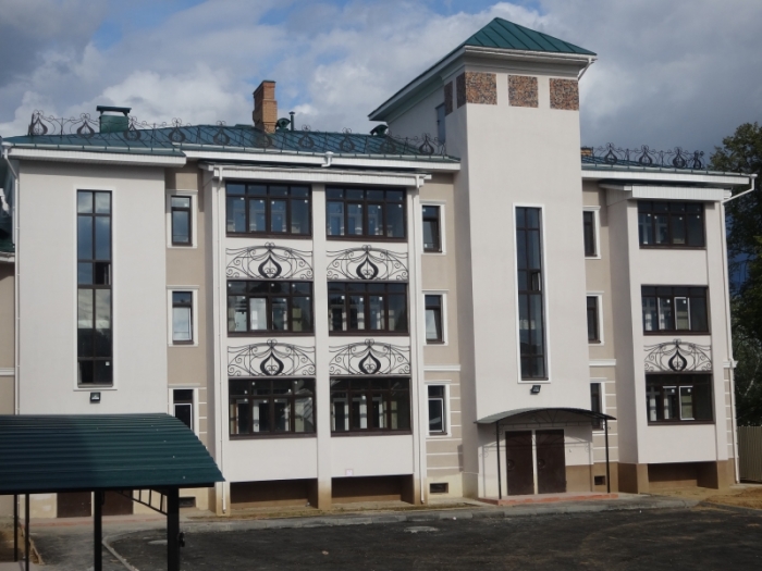 Жилой дом в городе Кострома на берегу реки Волга, сдан в эксплуатацию в 2014 году